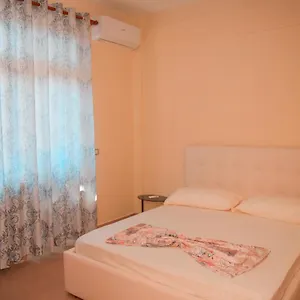  Hostel Hostel Central Shkoder