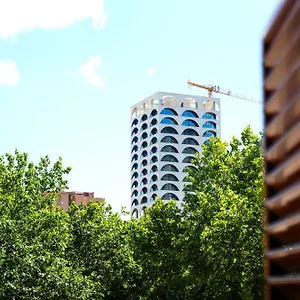 comfort-center-apartments-inn.hotels-in-tirana.com/